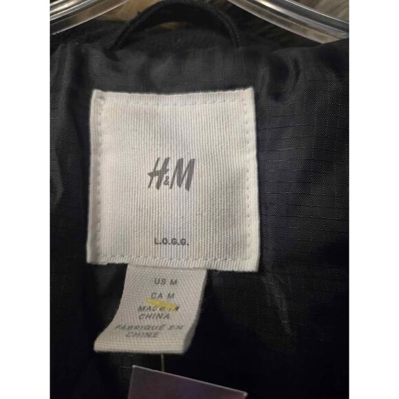 H&M L.O.G.G. Men's Black Padded Parka Jacket Faux Fur Hood Size M Winter Coat - Picture 3 of 4
